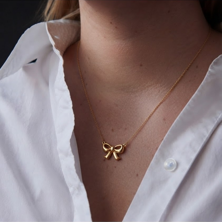 Sophia Bow Necklace